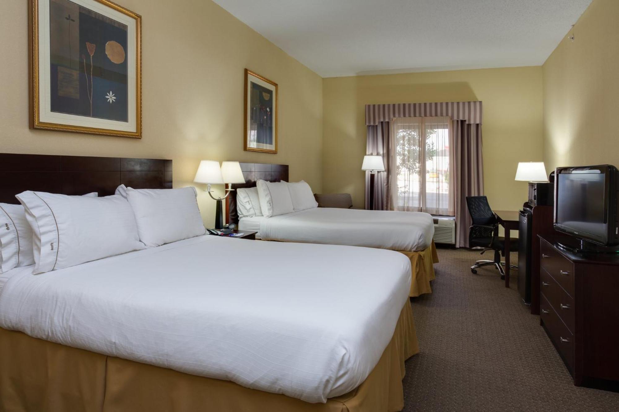Holiday Express & By Ihg Hotel Sebring